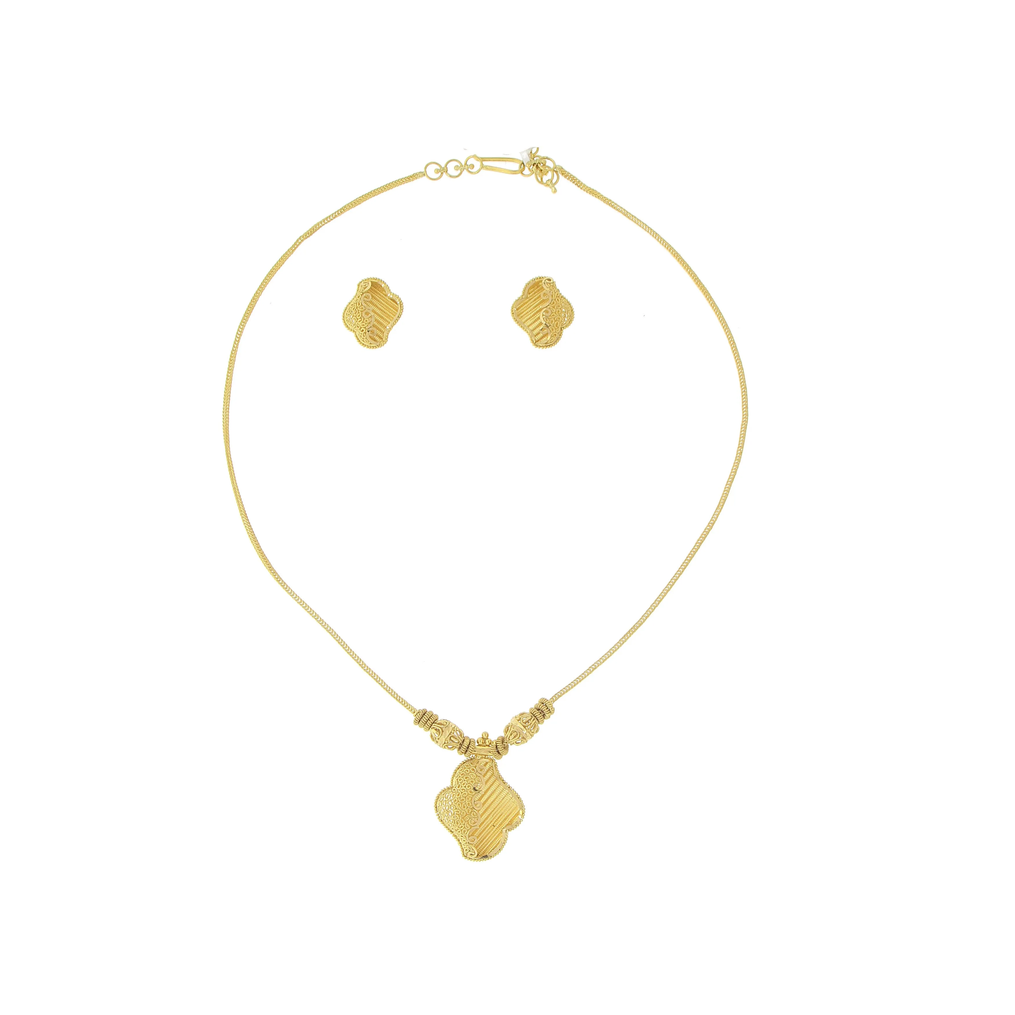 3 Piece Plain Gold Necklace Set