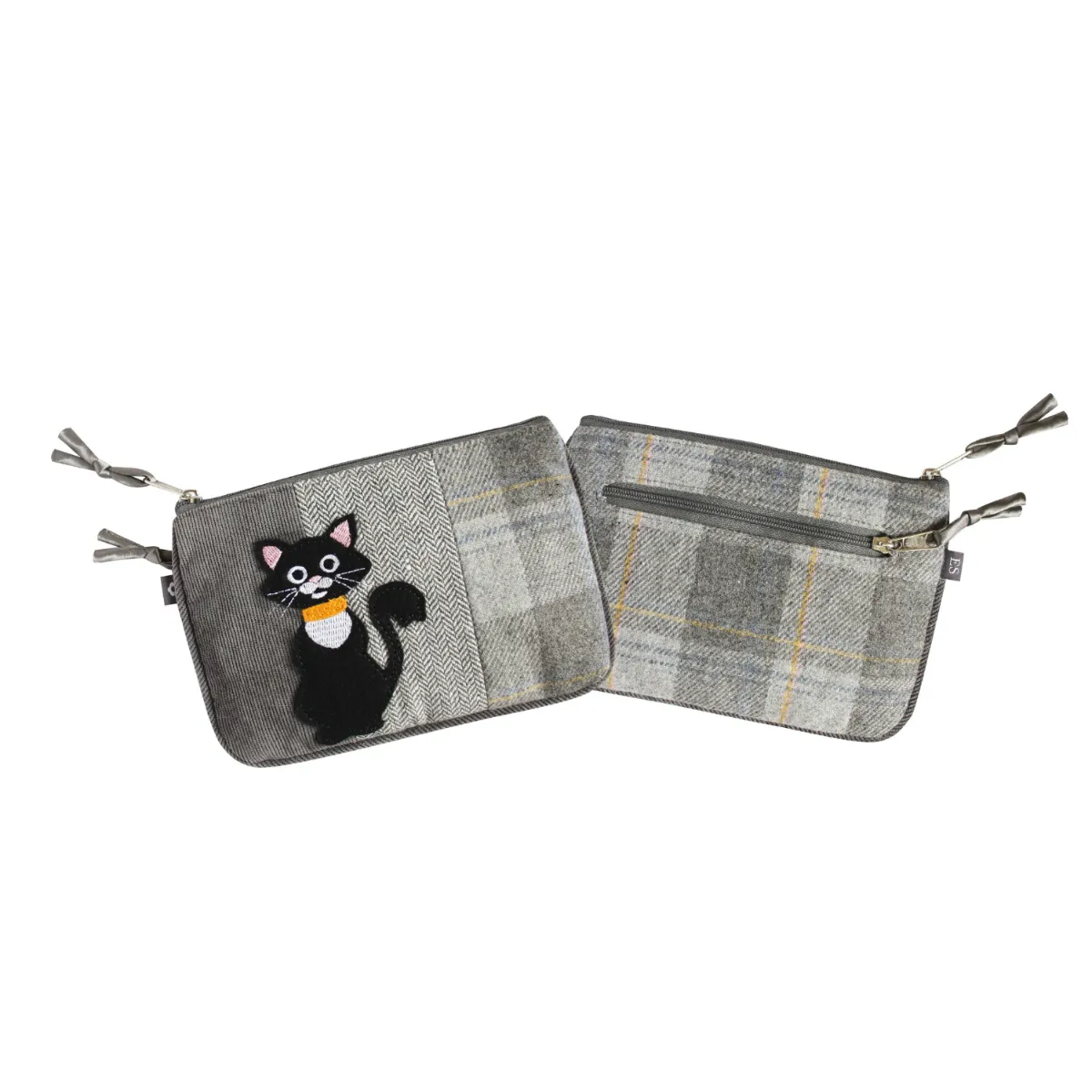 A fantastic Applique Juliet Cat Motif Purse from Earth Squared