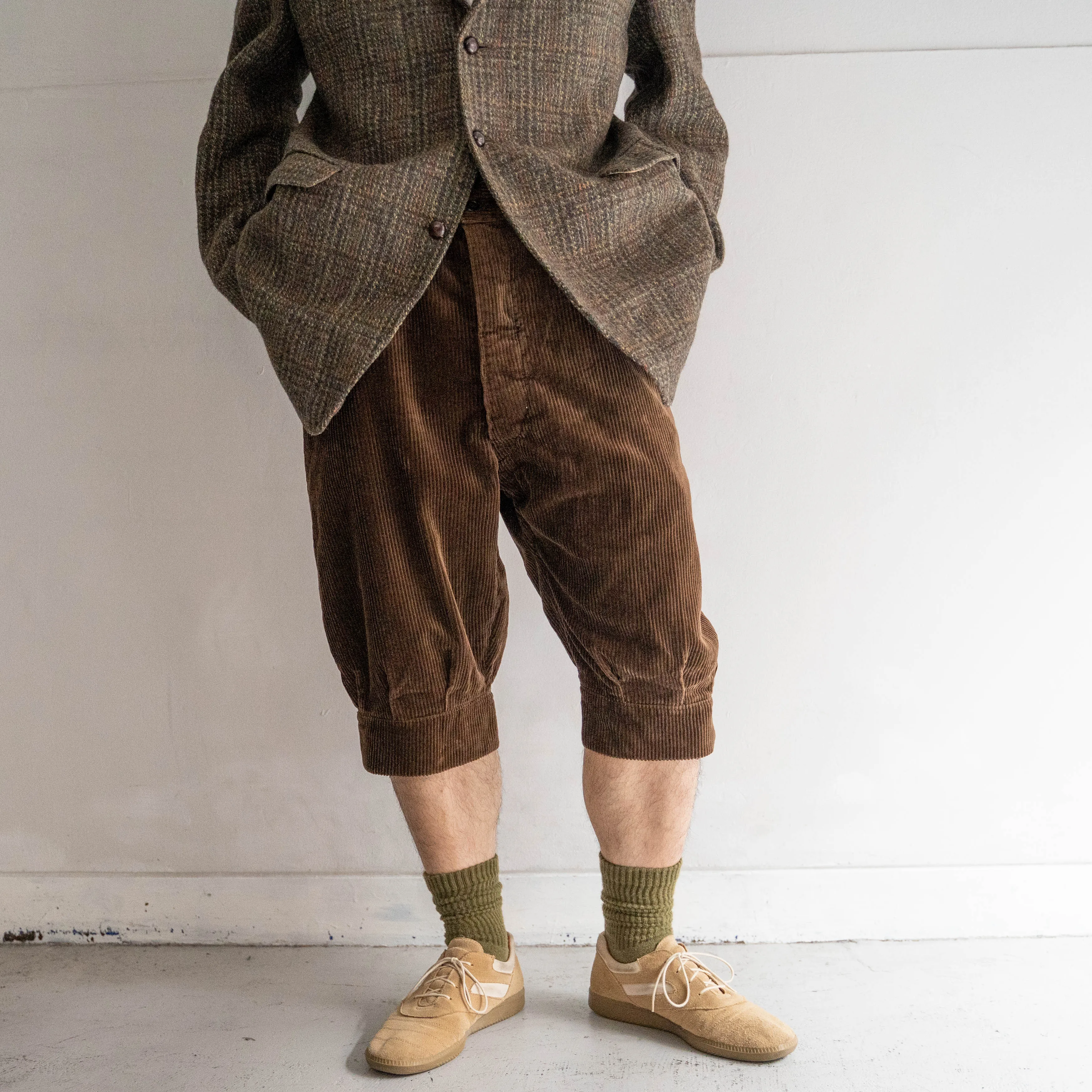 around 1970s France brown corduroy half pants 'mint condition'