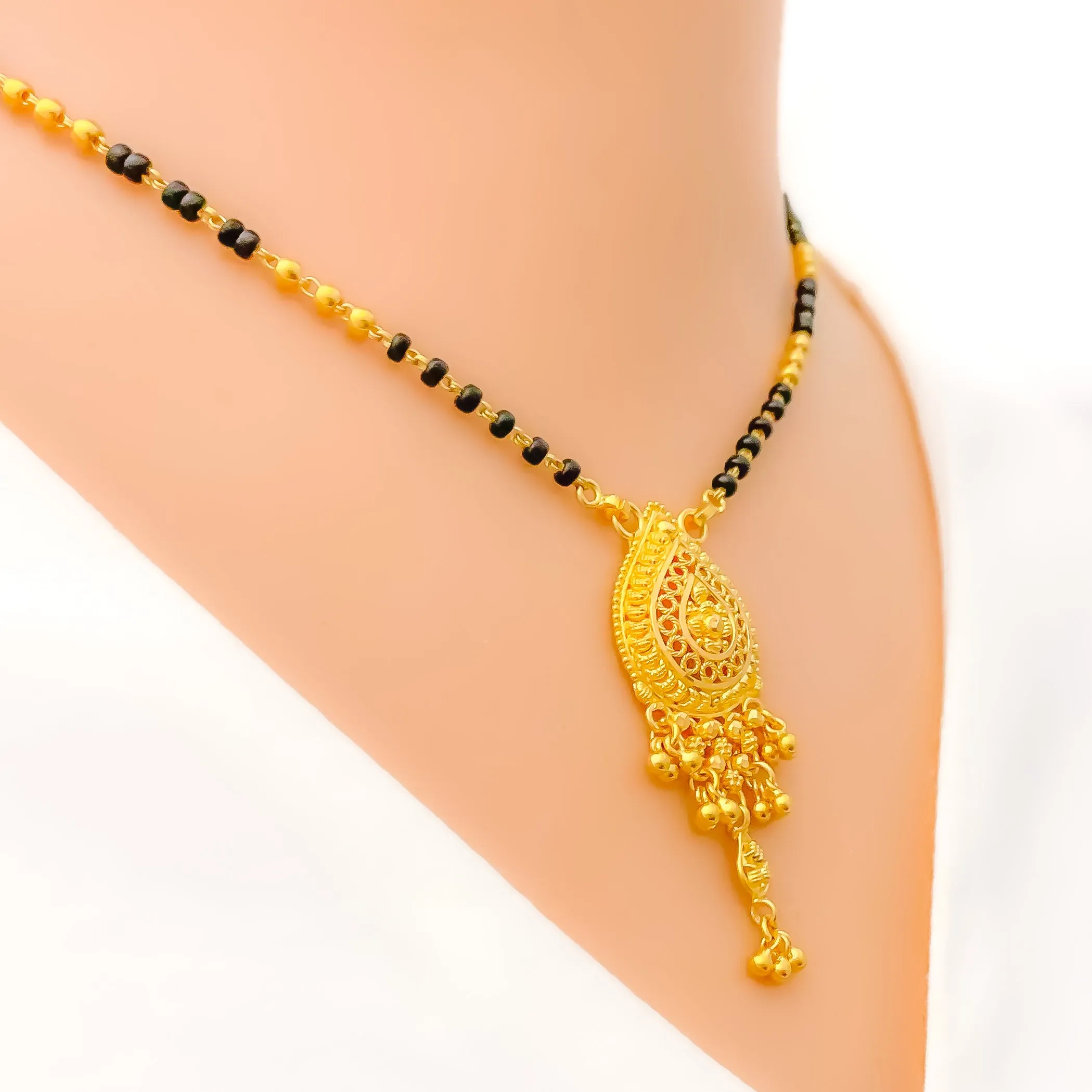 Attractive Teardrop Mangal Sutra w/ Tassels