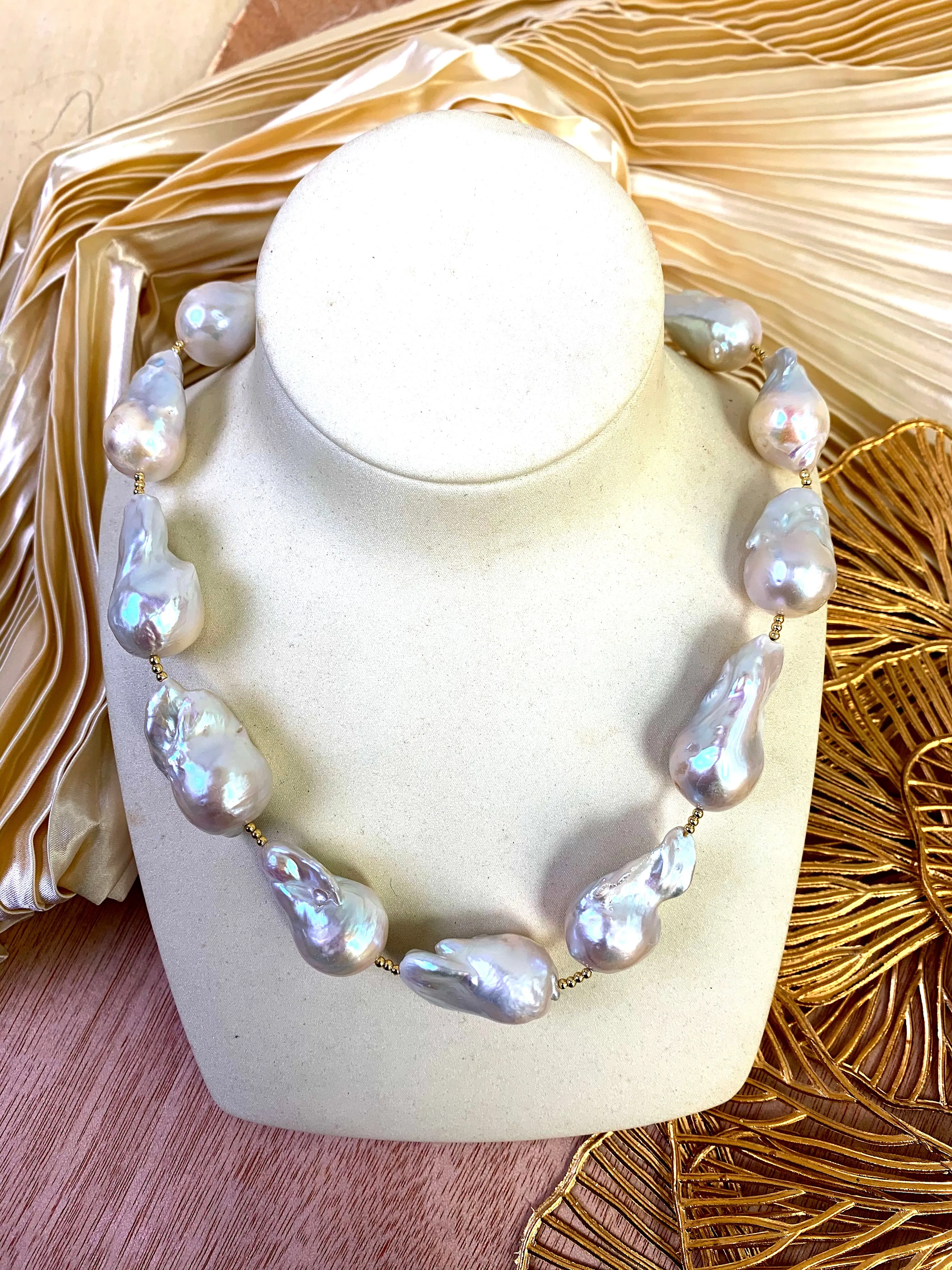 Baroque Pearls With Rhinestone Bordered Turquoise Charm Necklace EN012