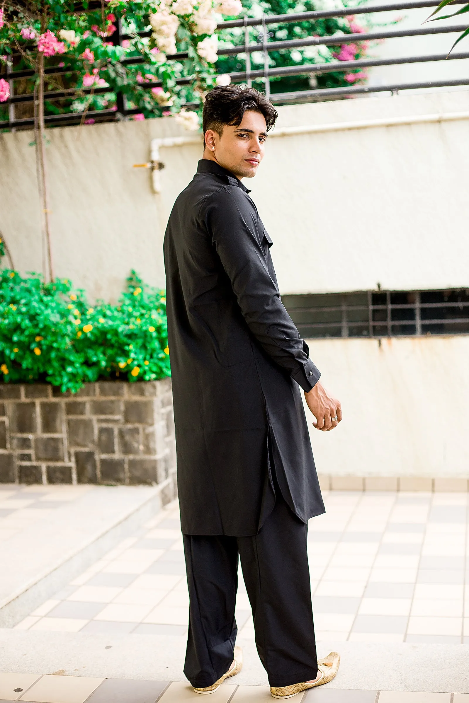 Black Collared Kurta Set