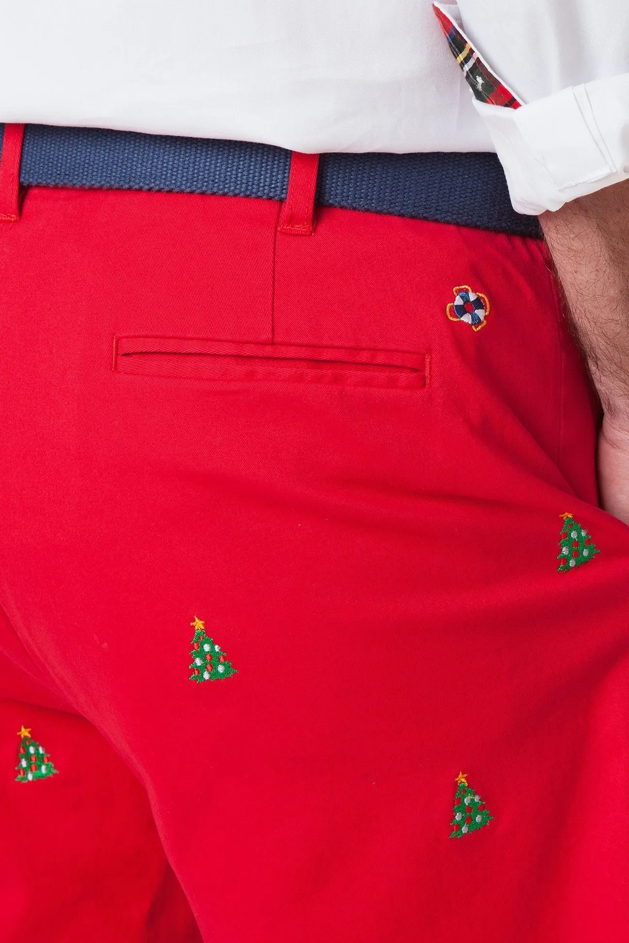 Cisco Short Stretch Twill Bright Red with Christmas Tree