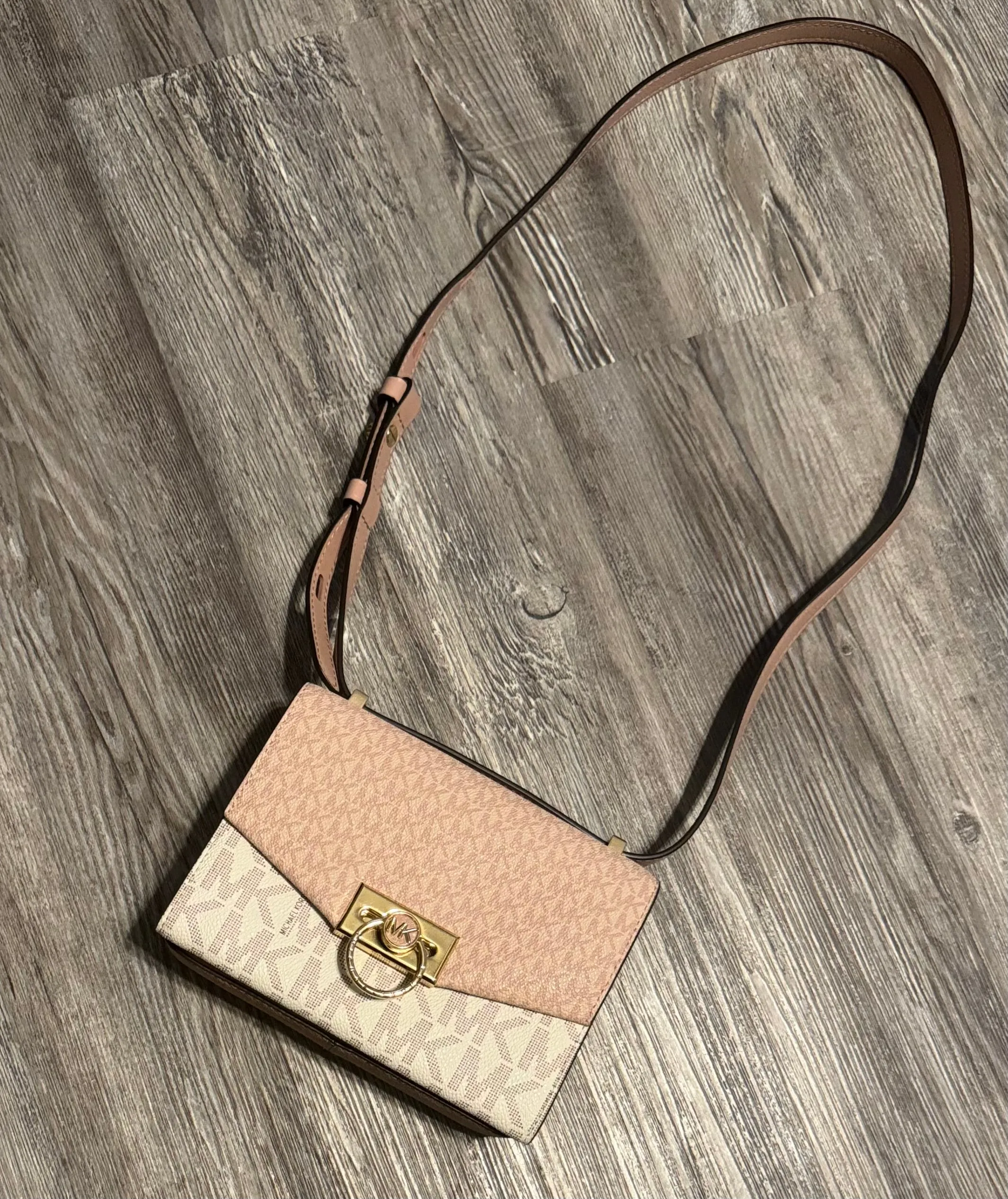 Crossbody Designer By Michael Kors  Size: Small