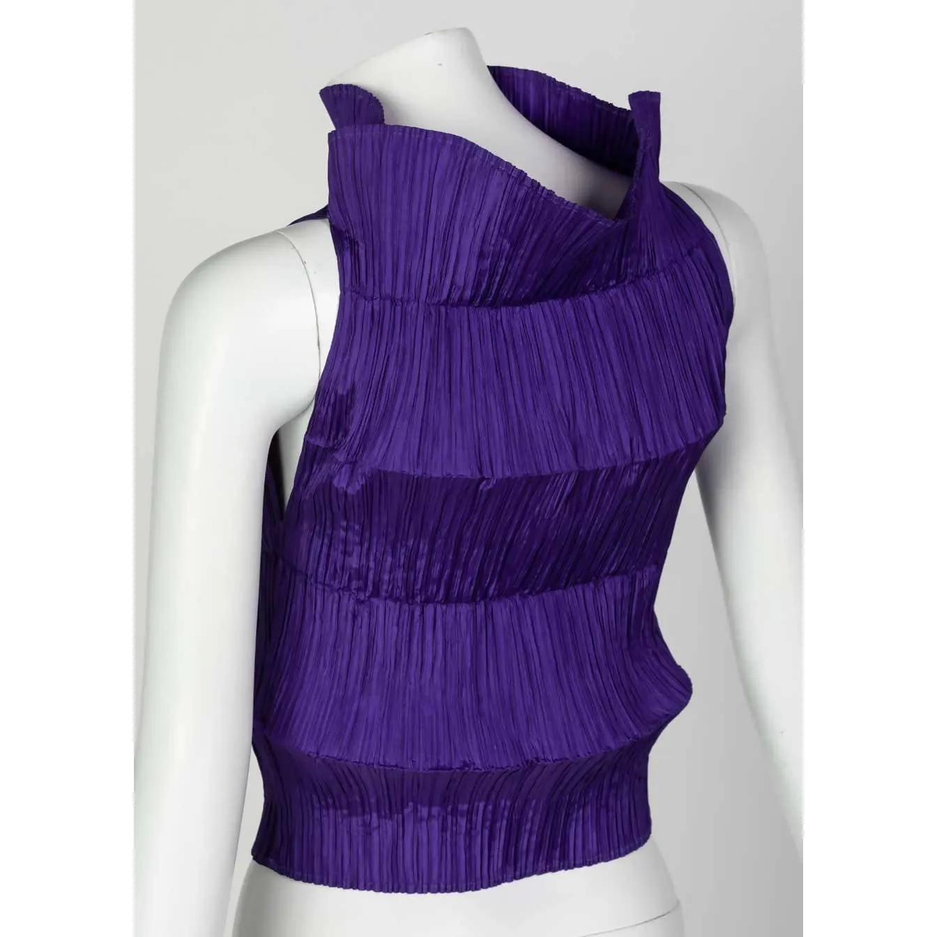 ISSEY MIYAKE Pleated Purple Top | Size XS/S