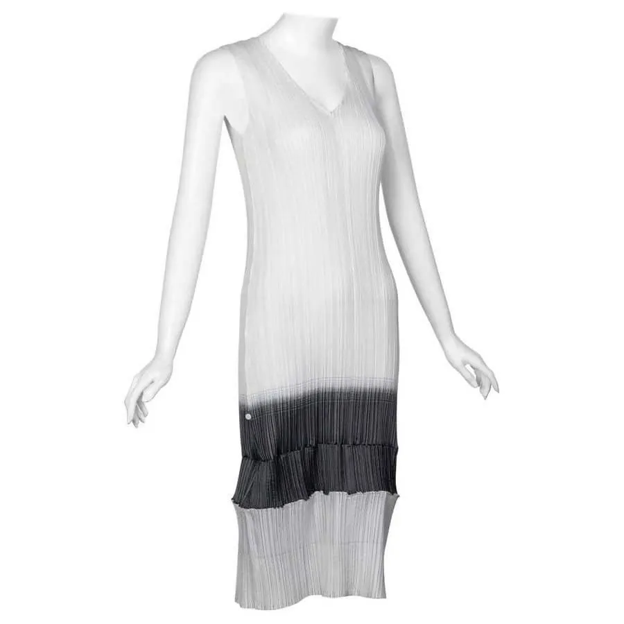 ISSEY MIYAKE Two-Way White Grey Sleeveless Sculptural Dress | Size S