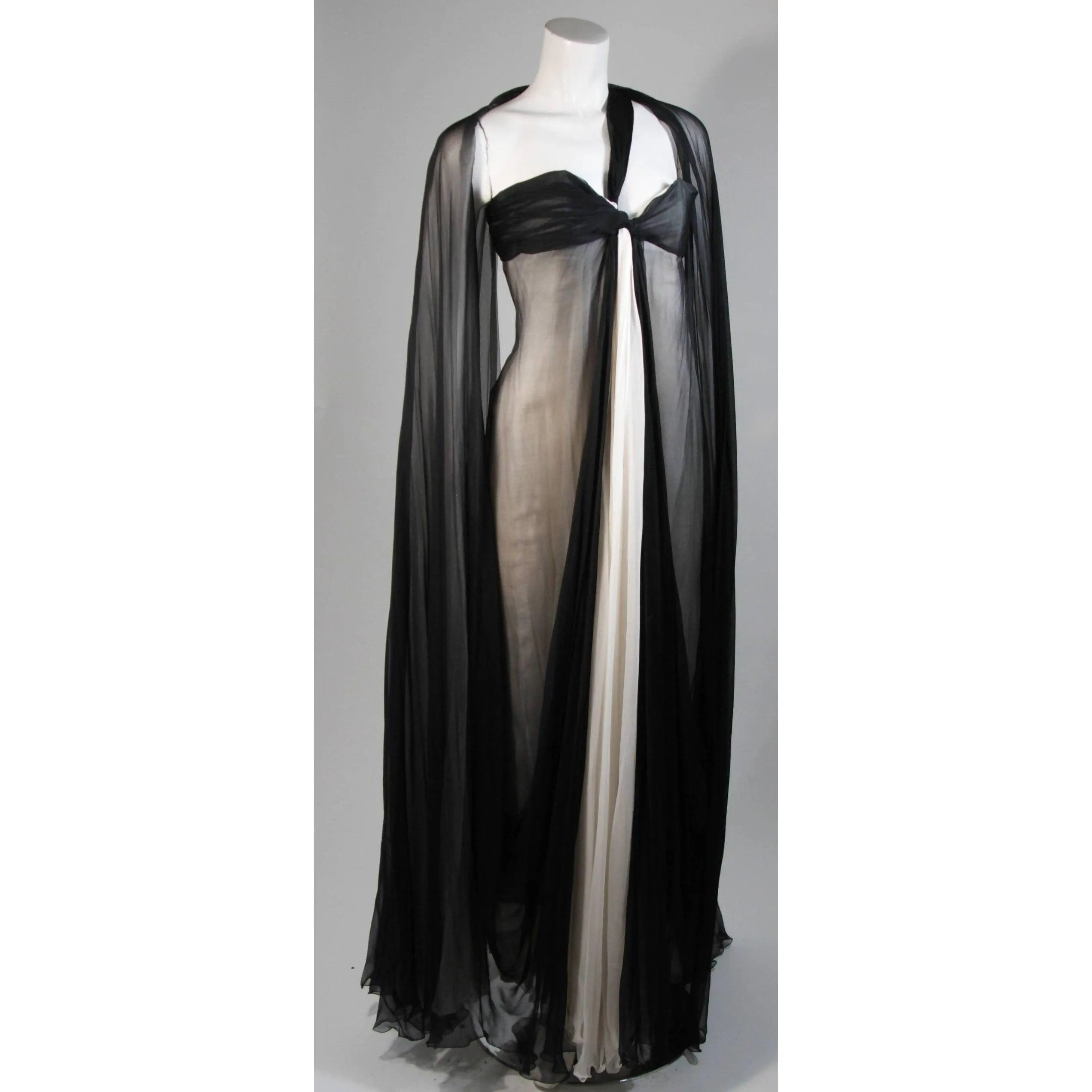 JACQUELINE DE RIBES Silk Chiffon Black & Ivory Gown | Size 32