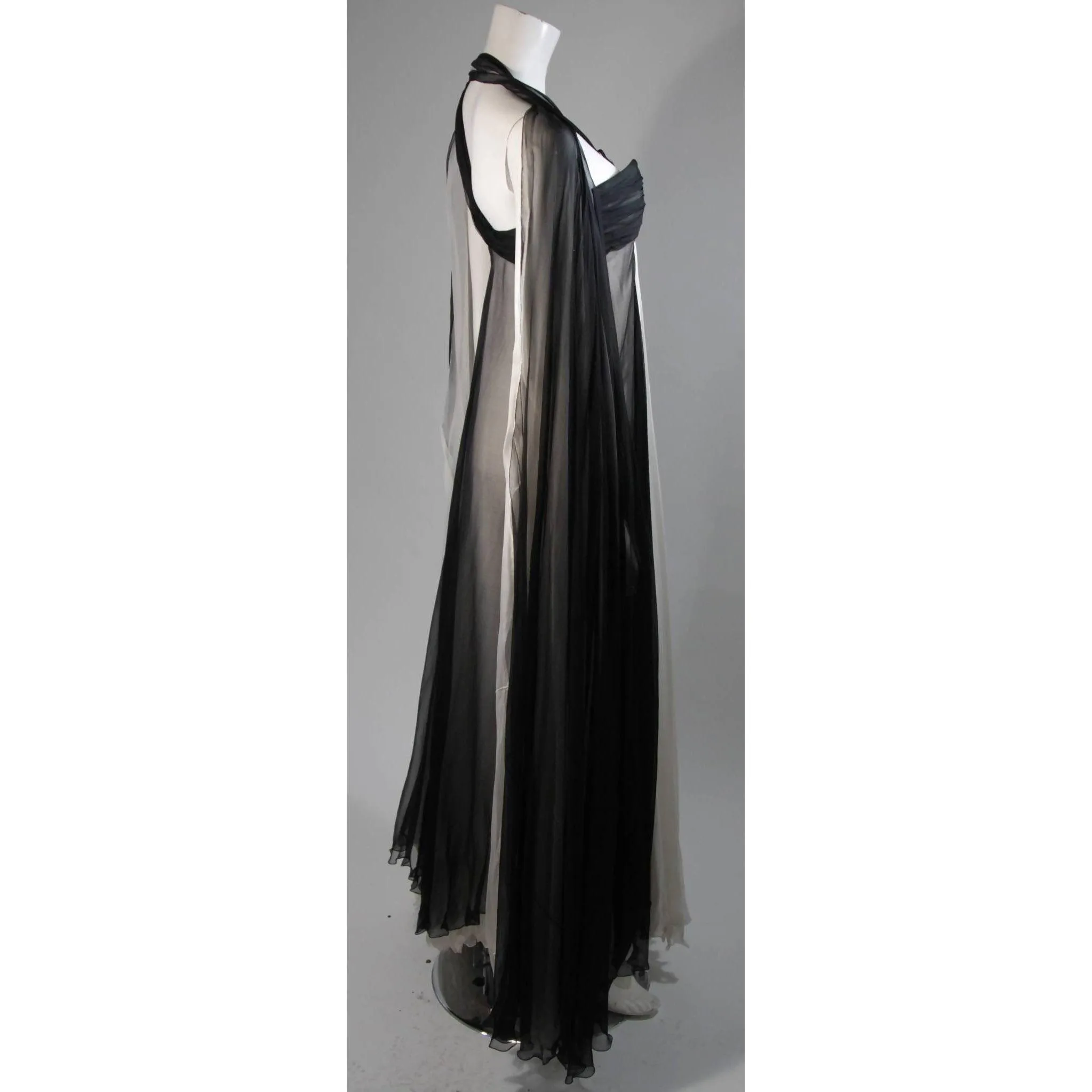 JACQUELINE DE RIBES Silk Chiffon Black & Ivory Gown | Size 32