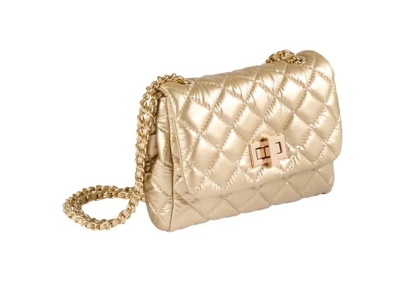 Medium Quilted Purse w/ Chain