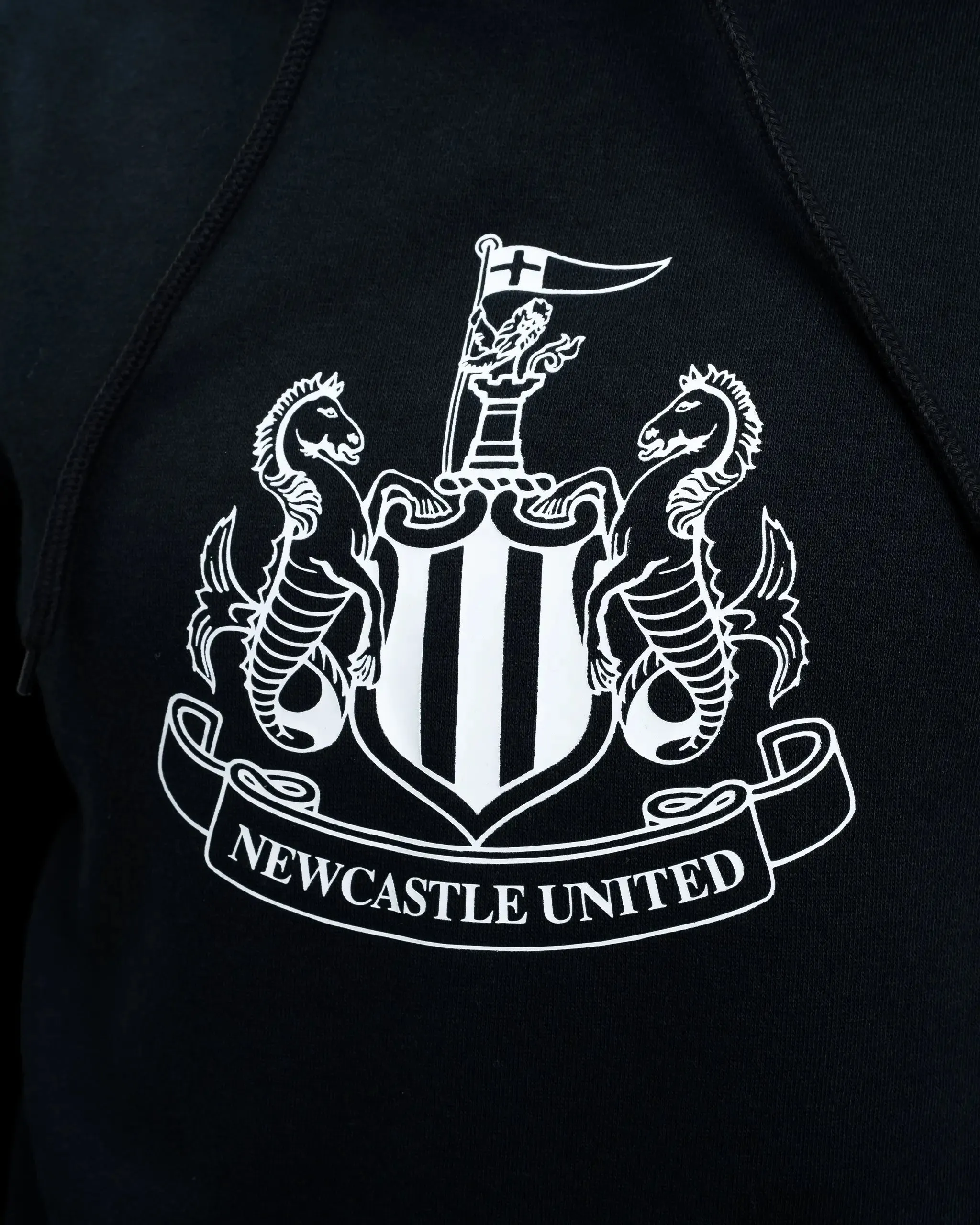 Newcastle United Women's Black Terrace Large Crest Hoodie