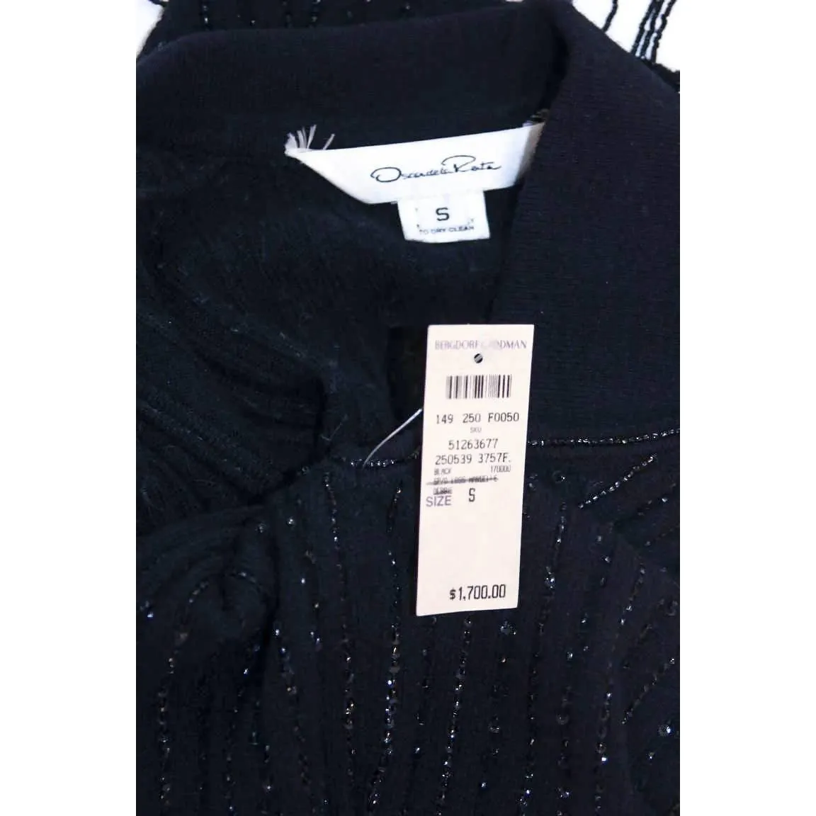 OSCAR DE LA RENTA Black Cashmere and Silk Beaded Top | Size US 4 - EU 34