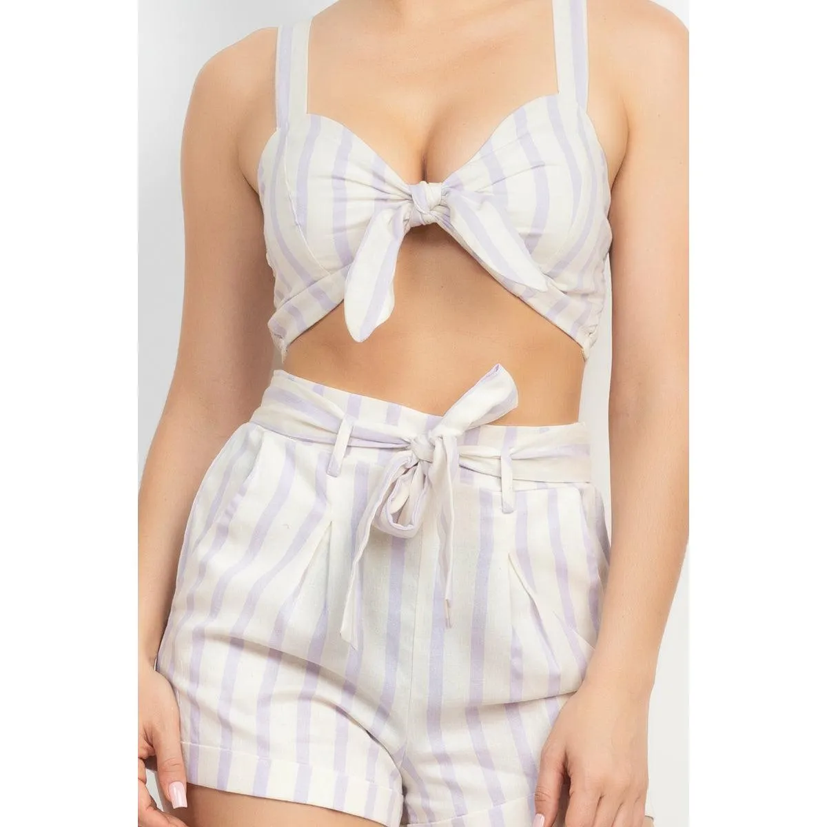 Sleeveless striped print crop top belted shorts set