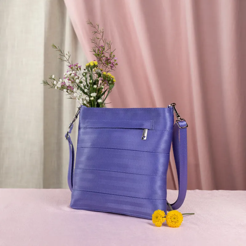 Small Streamline Crossbody / Periwinkle