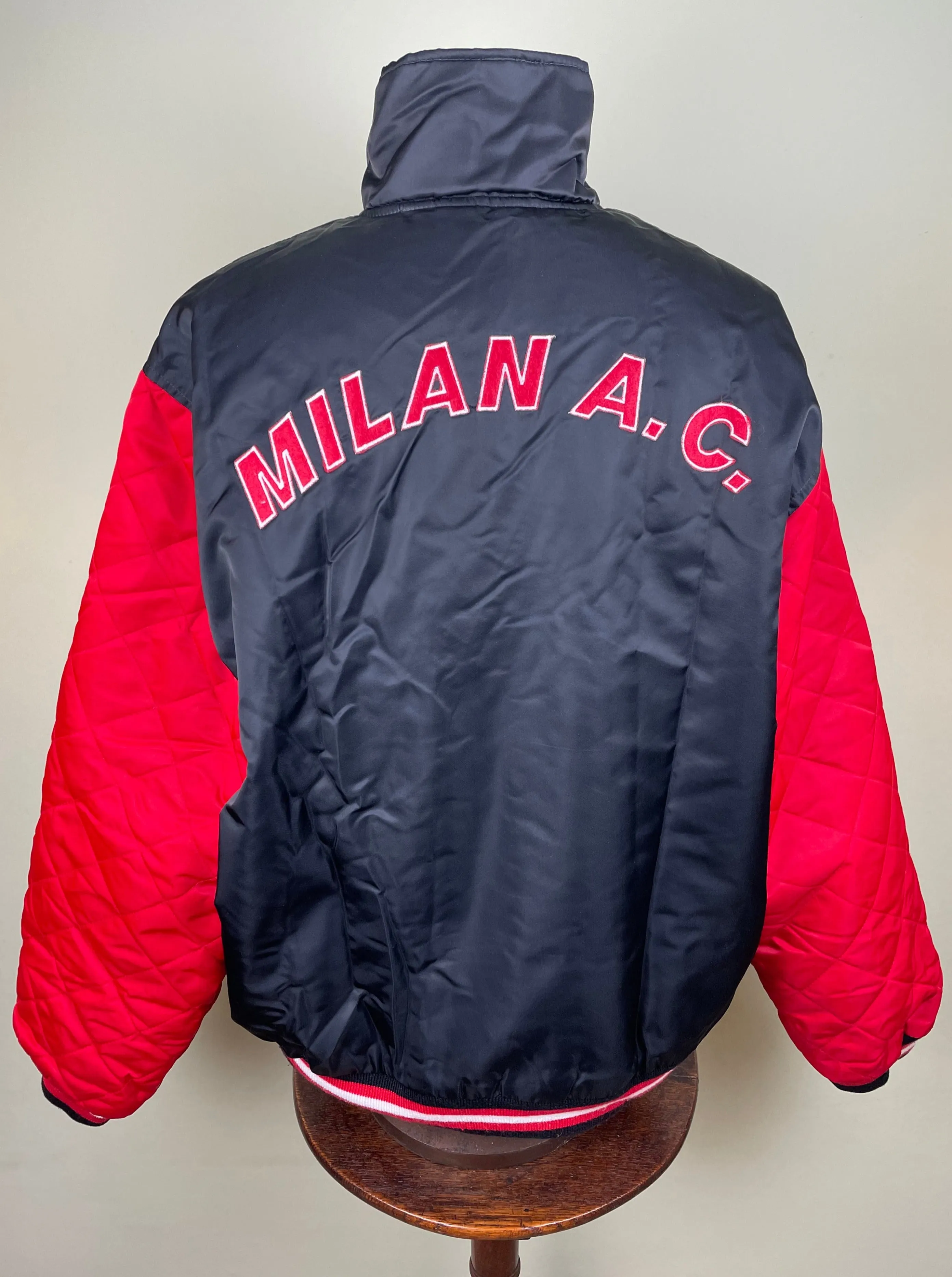 Retro AC Milan 1995 Bomber Jacket - Vintage Style Fan Apparel