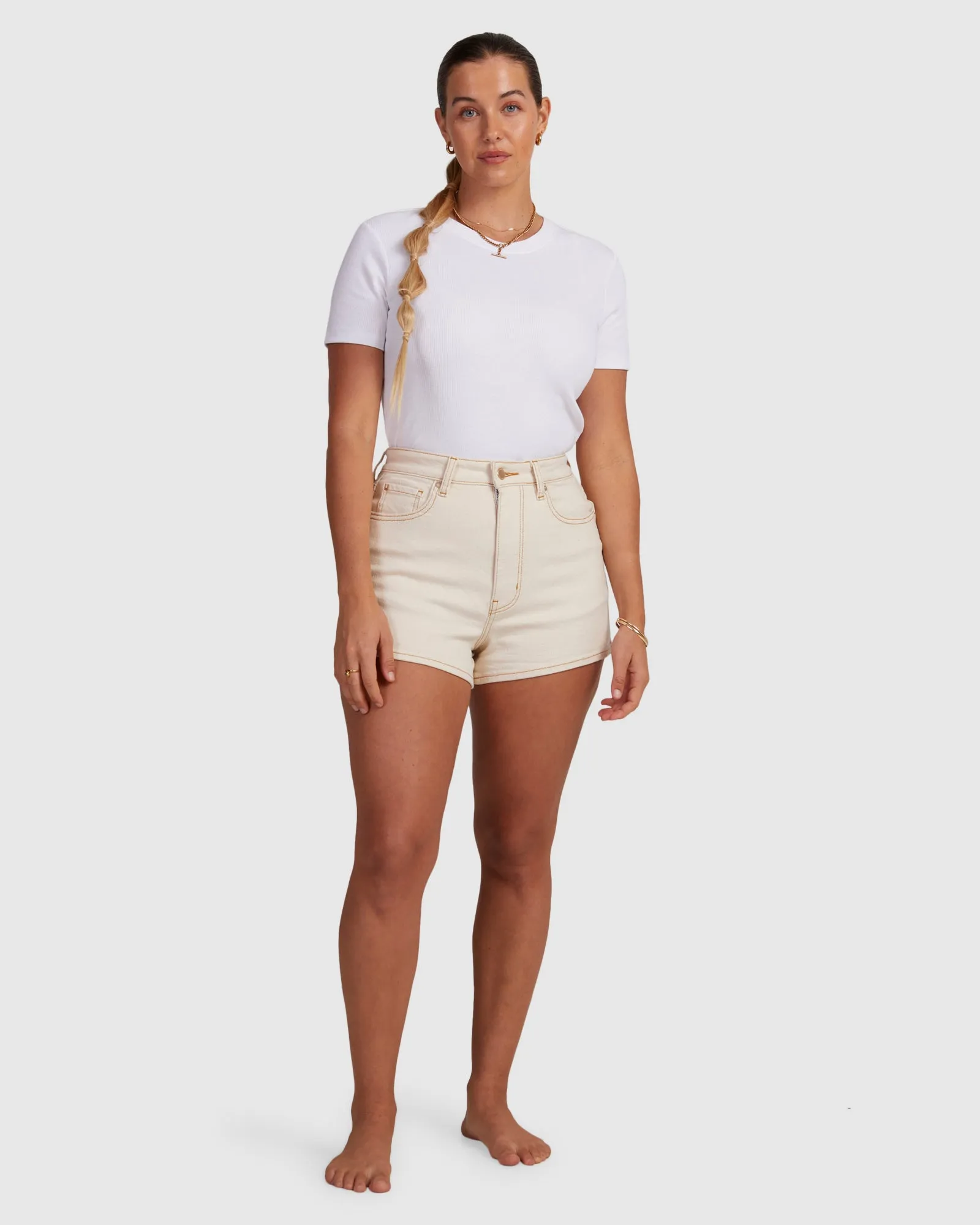 Womens Chlo Short Natural Shorts